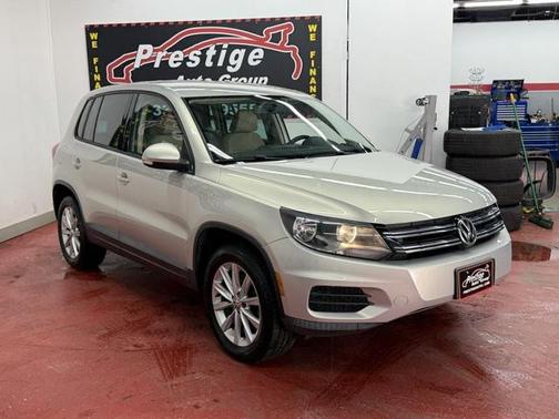 2014 Volkswagen Tiguan Auto SE