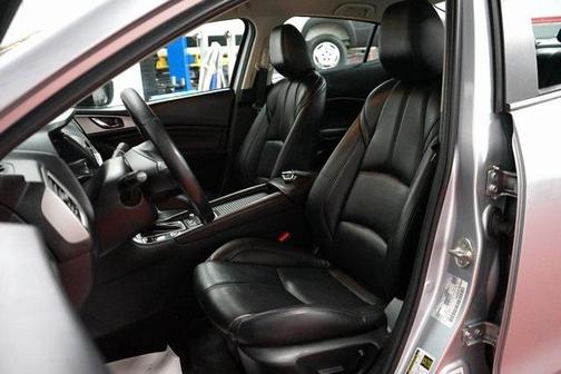 2018 Mazda Mazda3 Touring
