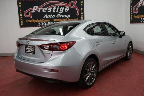 2018 Mazda Mazda3 Touring