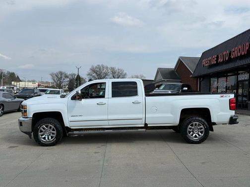 Summit White 2018 Chevrolet Silverado 3500 LTZ