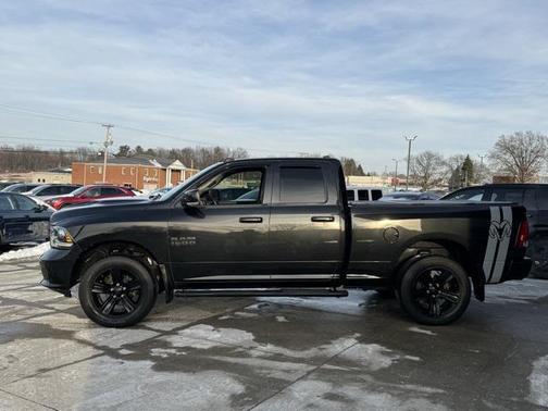 2016 RAM 1500 Sport