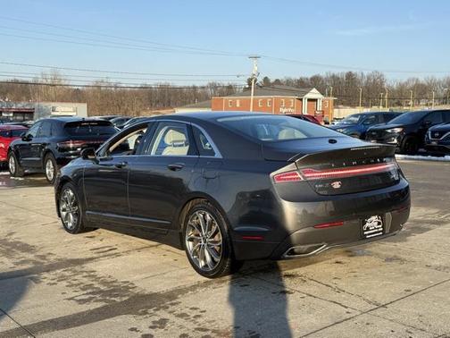 2018 Lincoln MKZ Select