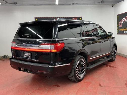 2020 Lincoln Navigator Black Label