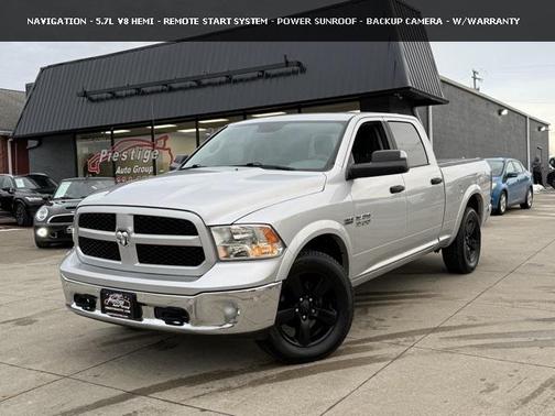 2017 RAM 1500 SLT