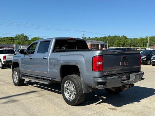 Light Steel Gray Metallic 2016 GMC Sierra 2500 Denali