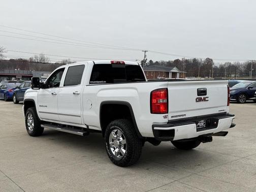 2016 GMC Sierra 2500 Denali