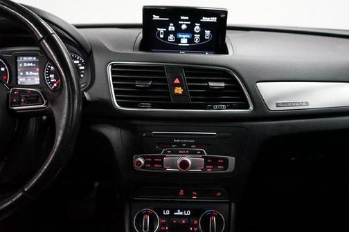 2016 Audi Q3 2.0T Premium Plus