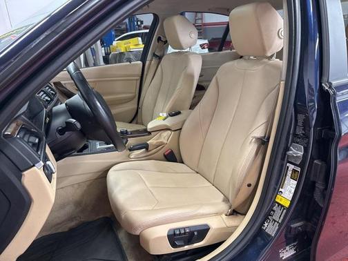 2014 BMW 320 i