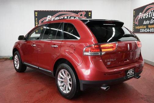 2012 Lincoln MKX Base