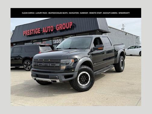 Tuxedo Black Metallic 2014 Ford F-150 SVT Raptor