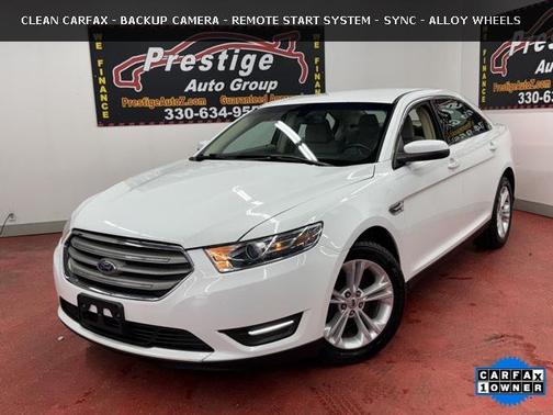 2017 Ford Taurus SEL