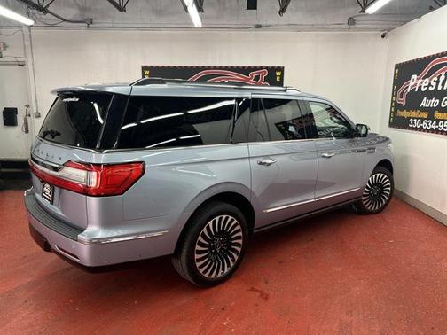 2019 Lincoln Navigator L Black Label