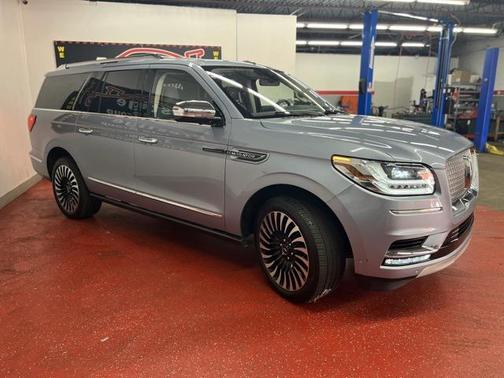 2019 Lincoln Navigator L Black Label