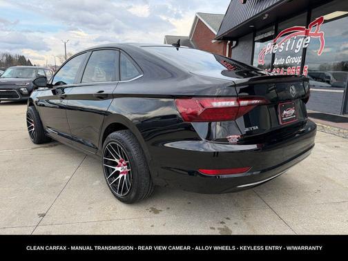 Black Uni 2021 Volkswagen Jetta 1.4T S