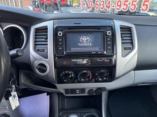 2014 Toyota Tacoma Base