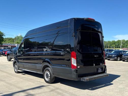 Agate Black Metallic 2022 Ford Transit-250 Base