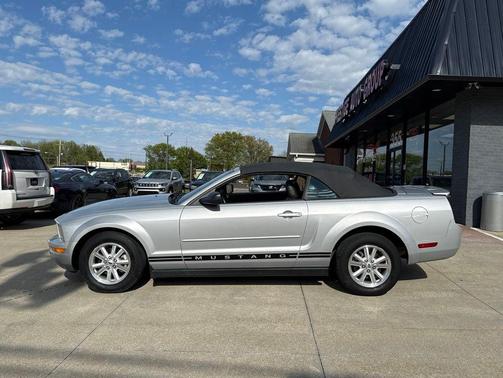 Satin Silver Clearcoat Metallic 2007 Ford Mustang Premium