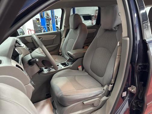 2015 Chevrolet Traverse LS