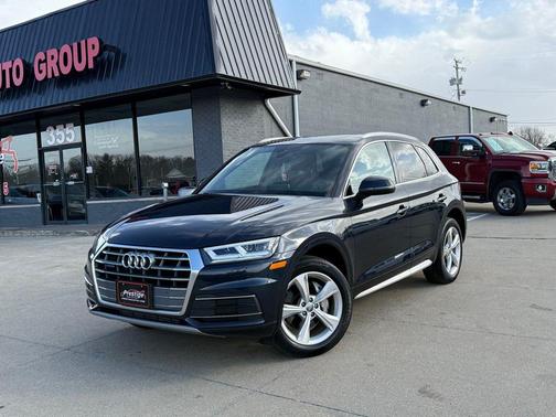 2020 Audi Q5 45 Premium Plus