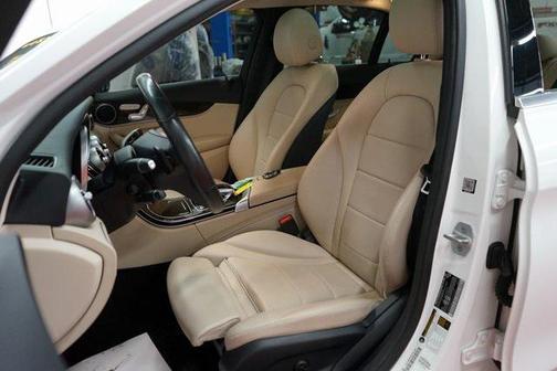 2016 Mercedes-Benz C-Class 4MATIC