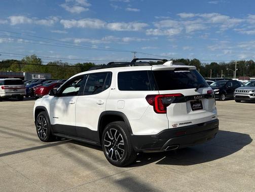White Frost Tricoat 2021 GMC Acadia AWD SLT