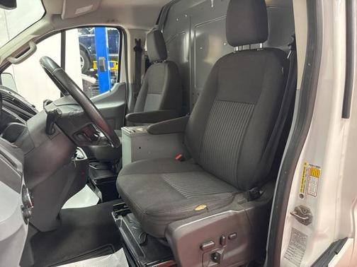 2017 Ford Transit-250 Base