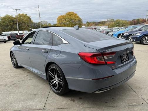 2022 Honda Accord Hybrid Touring