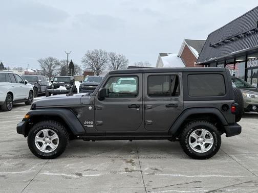 2018 Jeep Wrangler Unlimited Sport