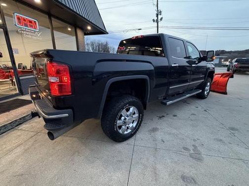 2018 GMC Sierra 3500 SLT