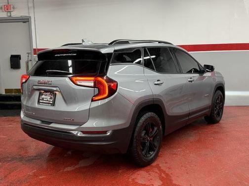 2024 GMC Terrain AWD AT4