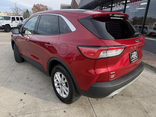2021 Ford Escape SE