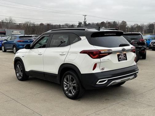 2021 Kia Seltos S