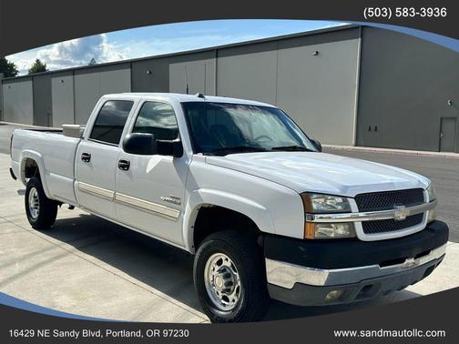 2004 Chevrolet Silverado 2500 LS H/D Crew Cab