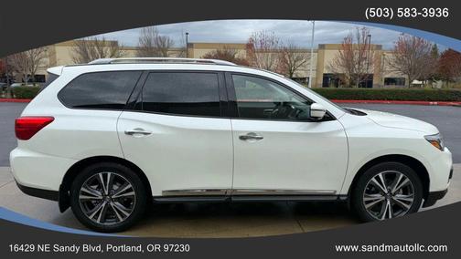 2018 Nissan Pathfinder Platinum