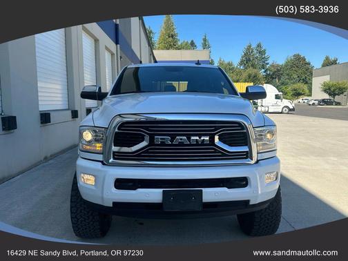 2018 RAM 2500 Limited Mega Cab 4x4 6'4' Box