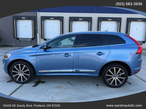 2015 Volvo XC60 T6 Platinum