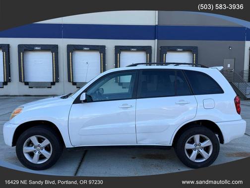 2005 Toyota RAV4 Base