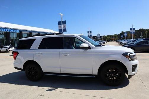 2023 Ford Expedition XLT