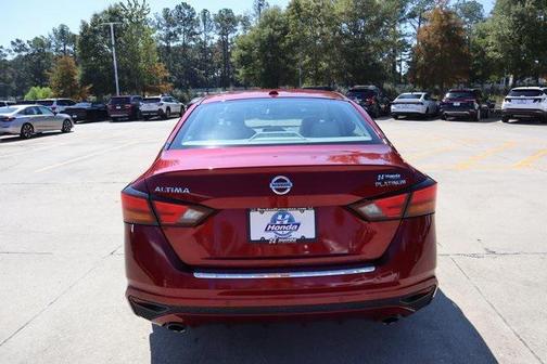 2020 Nissan Altima Platinum FWD