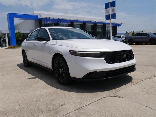 2025 Honda Accord Sport SE 1.5T