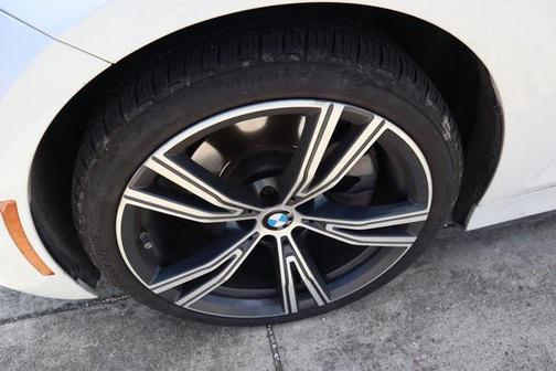 2019 BMW 330 330i