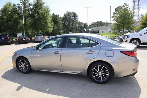 2017 Lexus ES 350 Base