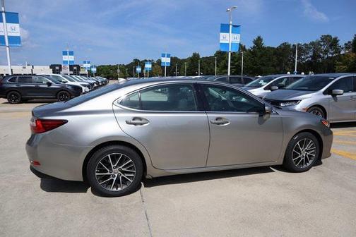 2017 Lexus ES 350 Base