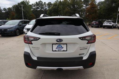 2023 Subaru Outback Touring XT
