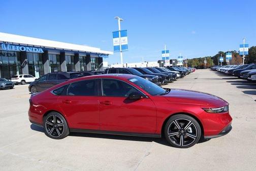 2025 Honda Accord Hybrid Base