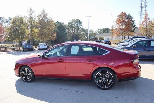 2025 Honda Accord Hybrid Base