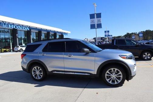 2020 Ford Explorer XLT