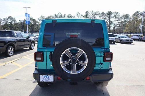 2020 Jeep Wrangler Unlimited Sahara