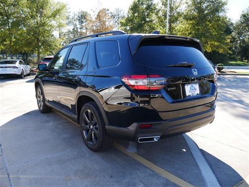2025 Honda Pilot Sport