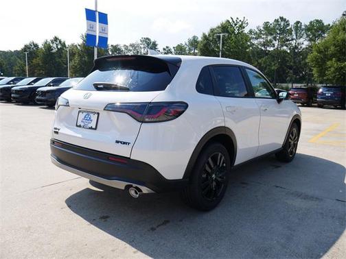 2026 Honda HR-V 2WD Sport